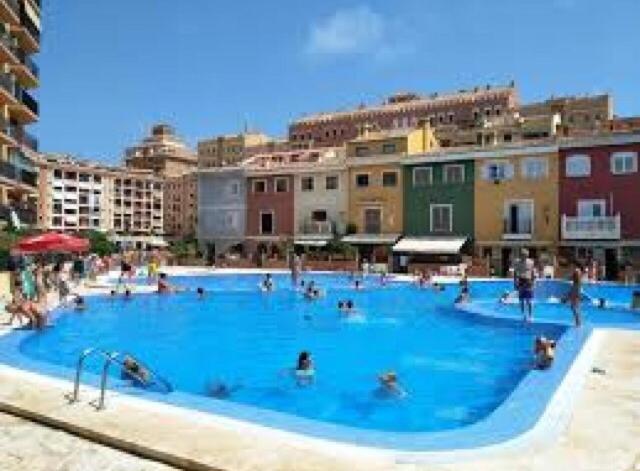 Valencia Beach Room With Private Bathroom Coliving Port Saplaya Exteriör bild