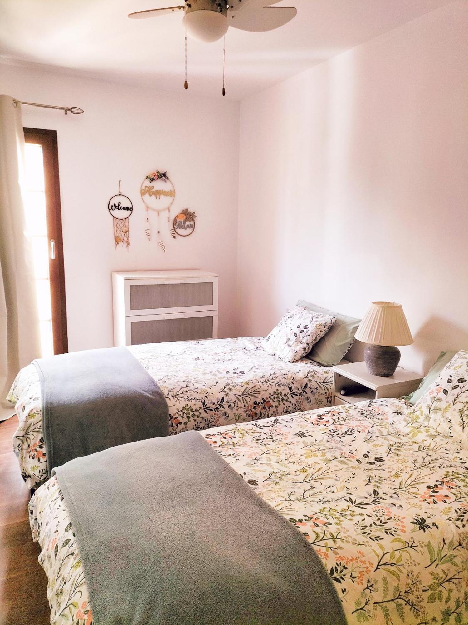 Valencia Beach Room With Private Bathroom Coliving Port Saplaya Exteriör bild
